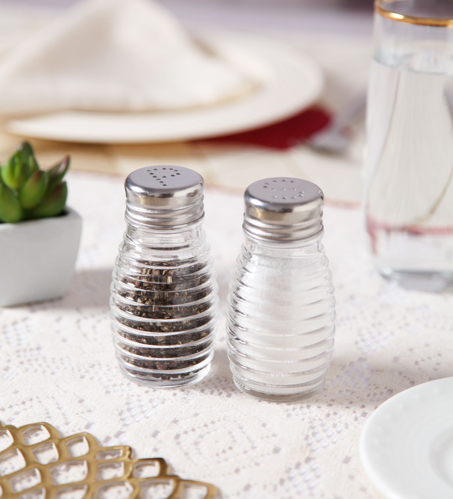 Roxx Arcadia Salt & Pepper  2 Pc Set