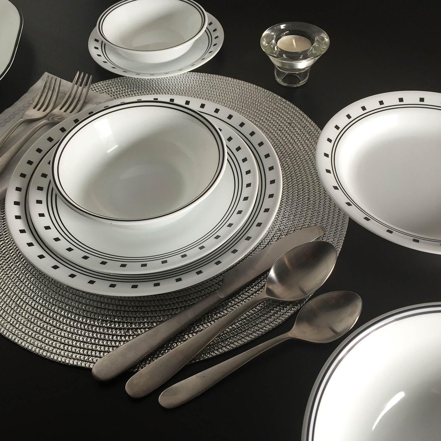 CORELLE 21 pc Dinner Set City Block, Lightweight & Durable, Made of Vitrelle Glass, Microwave & Dishwasher Safe, Elegant Crockery for Dining & Gifting