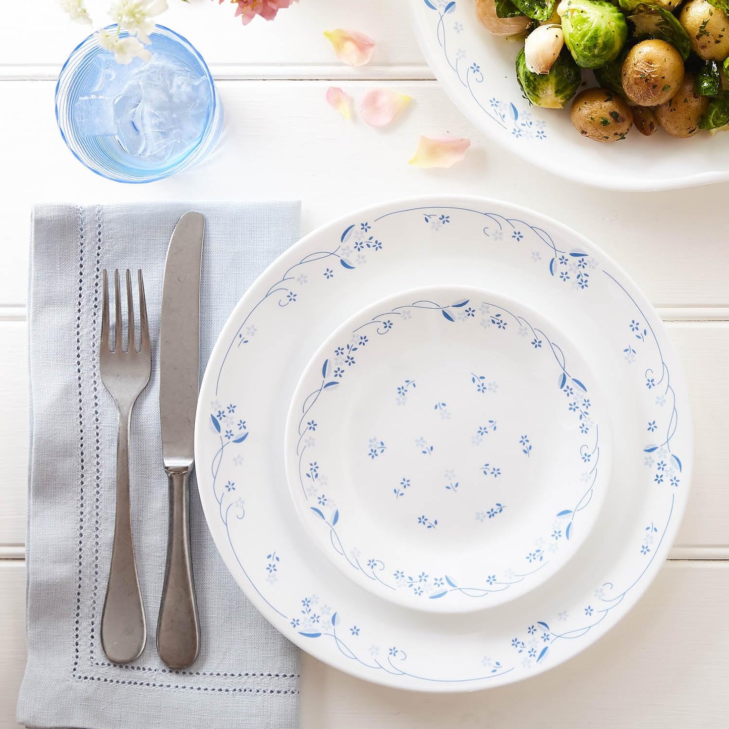 Corelle Provincial Blue Glass Dinner Plate Pack of 6, 26CM, Multicolor