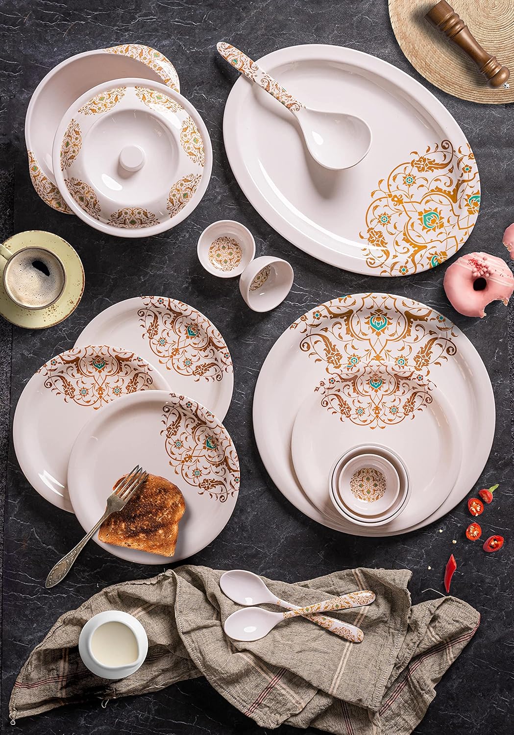 Tibros Aster 44-Piece Royal Design Dinner Set