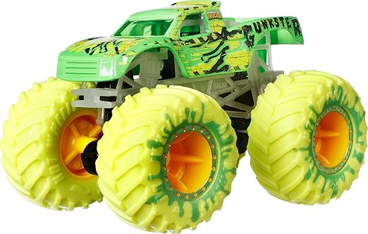 Hot Wheels Monster Trucks Glow in The Dark Multipack with 10 Toy Vehicles: 5 Monster Trucks & 5 1:64 Scale Cars, Collectible Gift for Kids Ages 4 to 8 Years Old