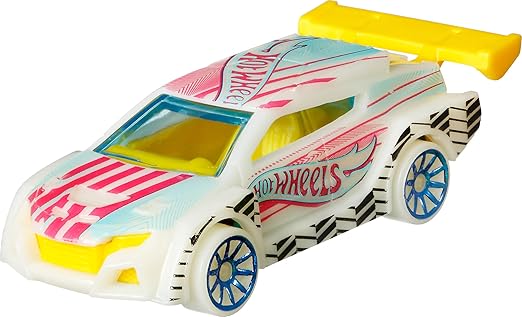 Hot Wheels Monster Trucks Glow in The Dark Multipack with 10 Toy Vehicles: 5 Monster Trucks & 5 1:64 Scale Cars, Collectible Gift for Kids Ages 4 to 8 Years Old